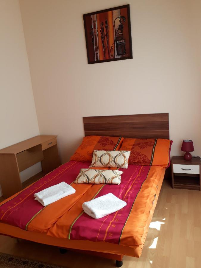 Piac Utcai Apartman 데브레첸 외부 사진