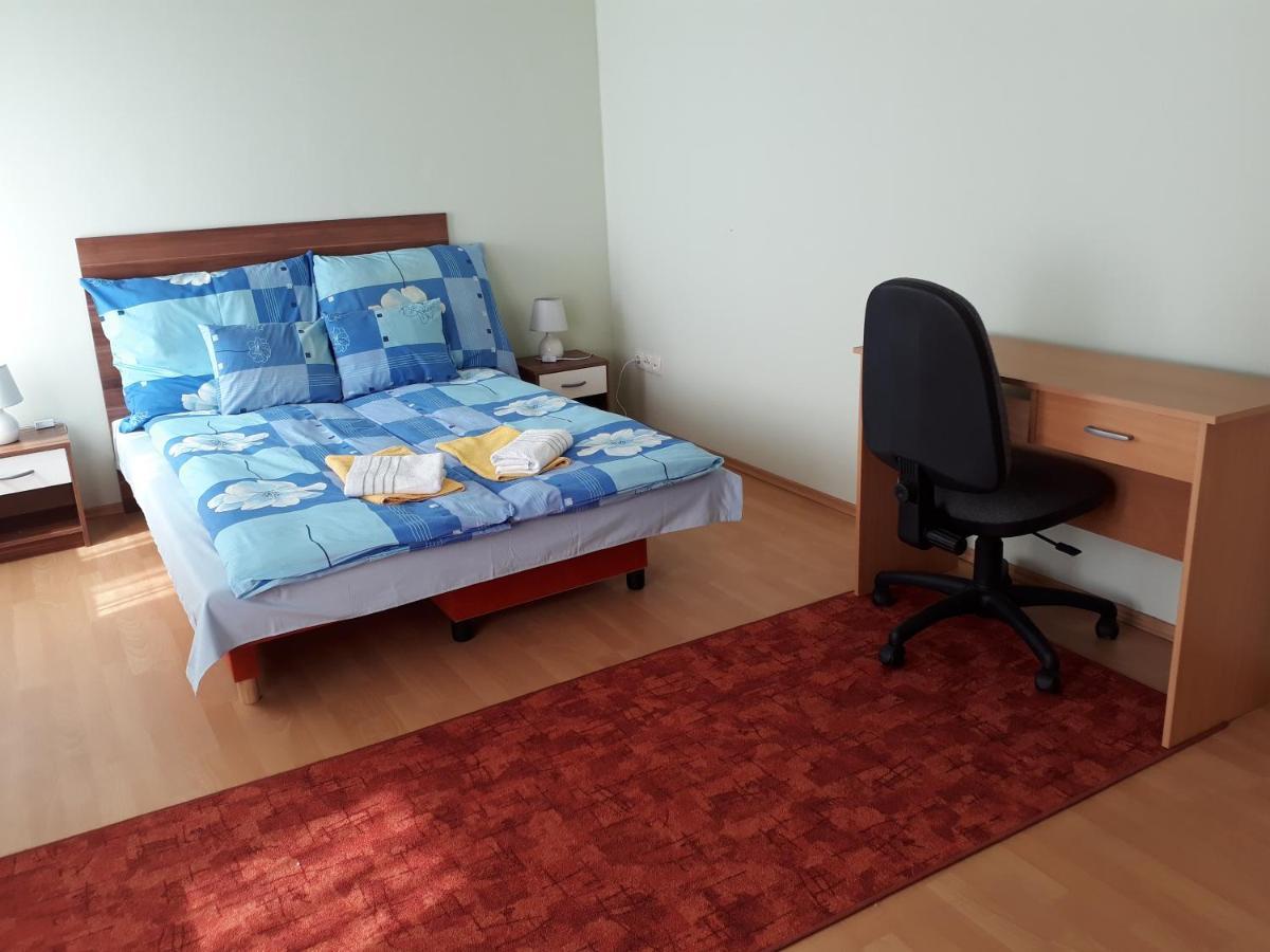 Piac Utcai Apartman 데브레첸 외부 사진